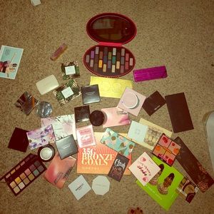 Makeup lot
